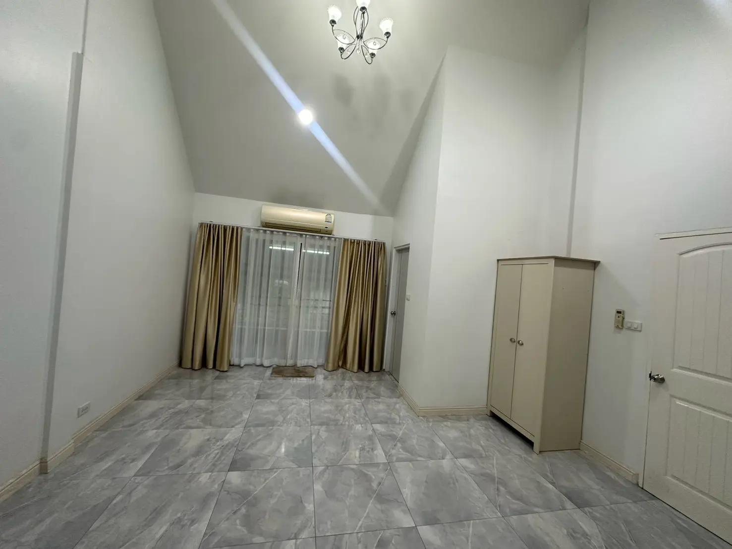 carousel-image-13