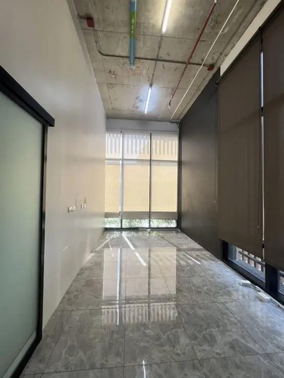 carousel-image-7