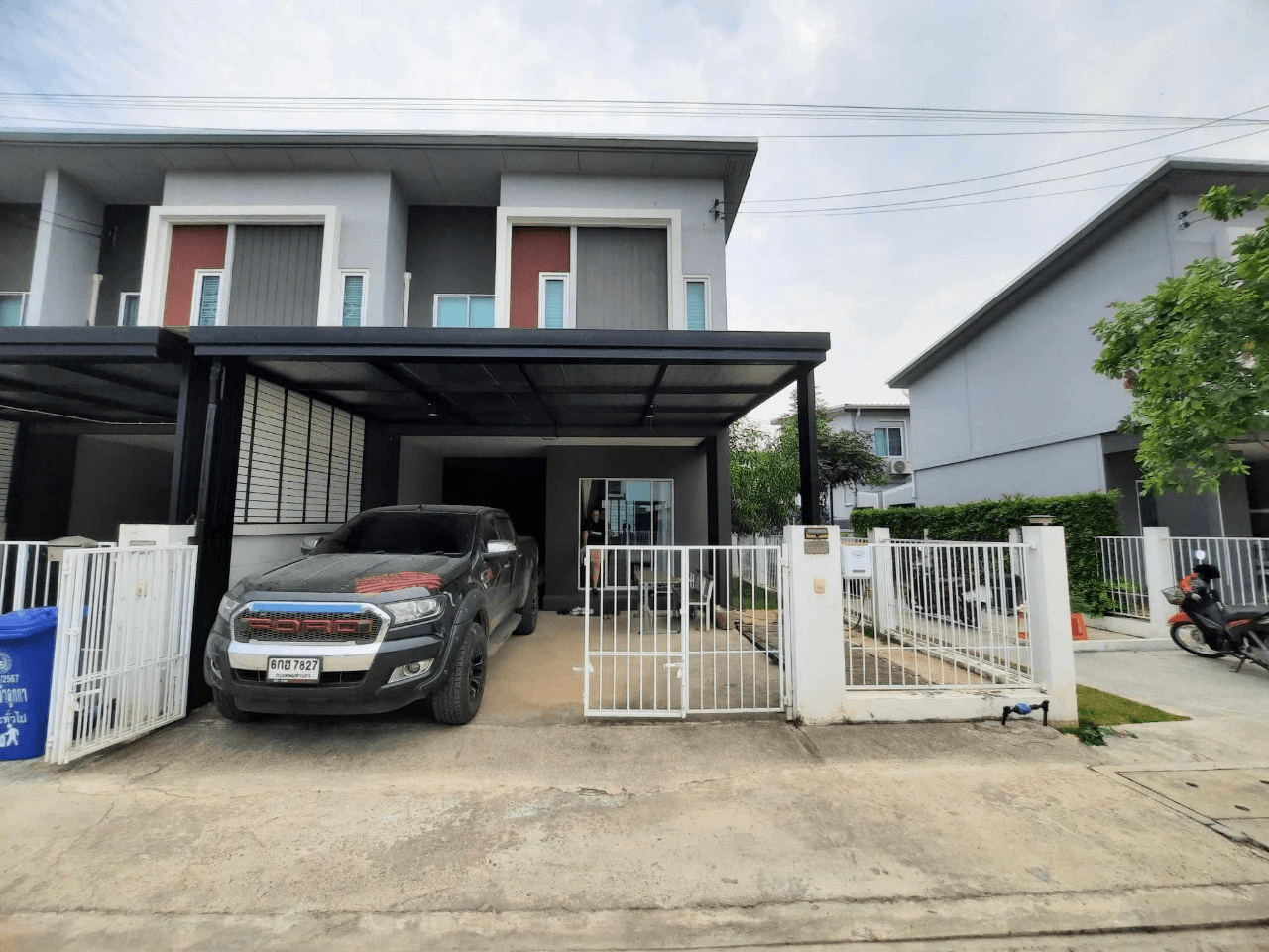 carousel-image-4