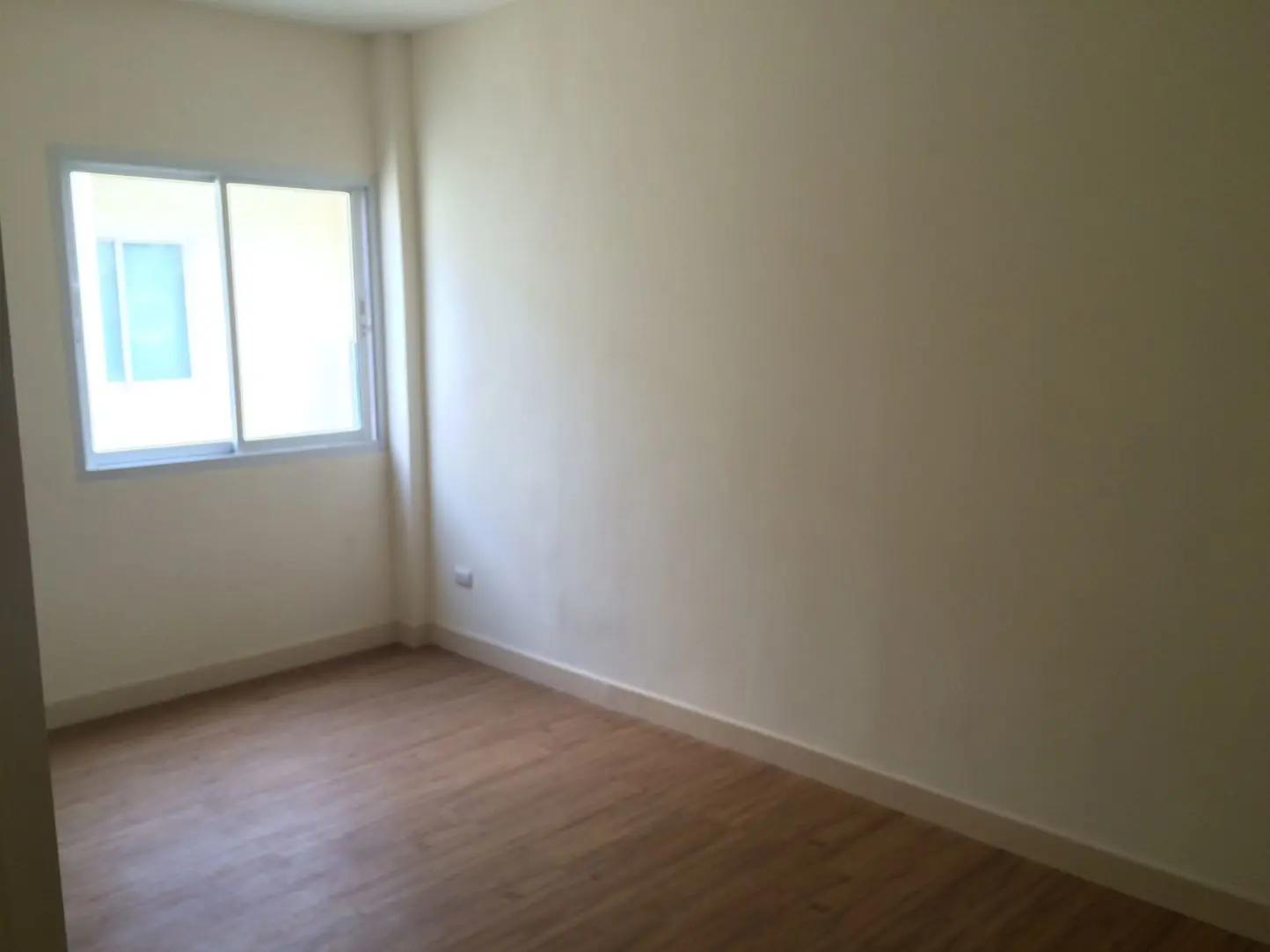 carousel-image-3