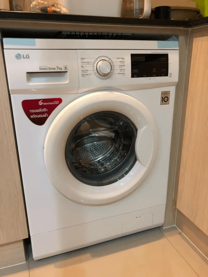 carousel-image-0