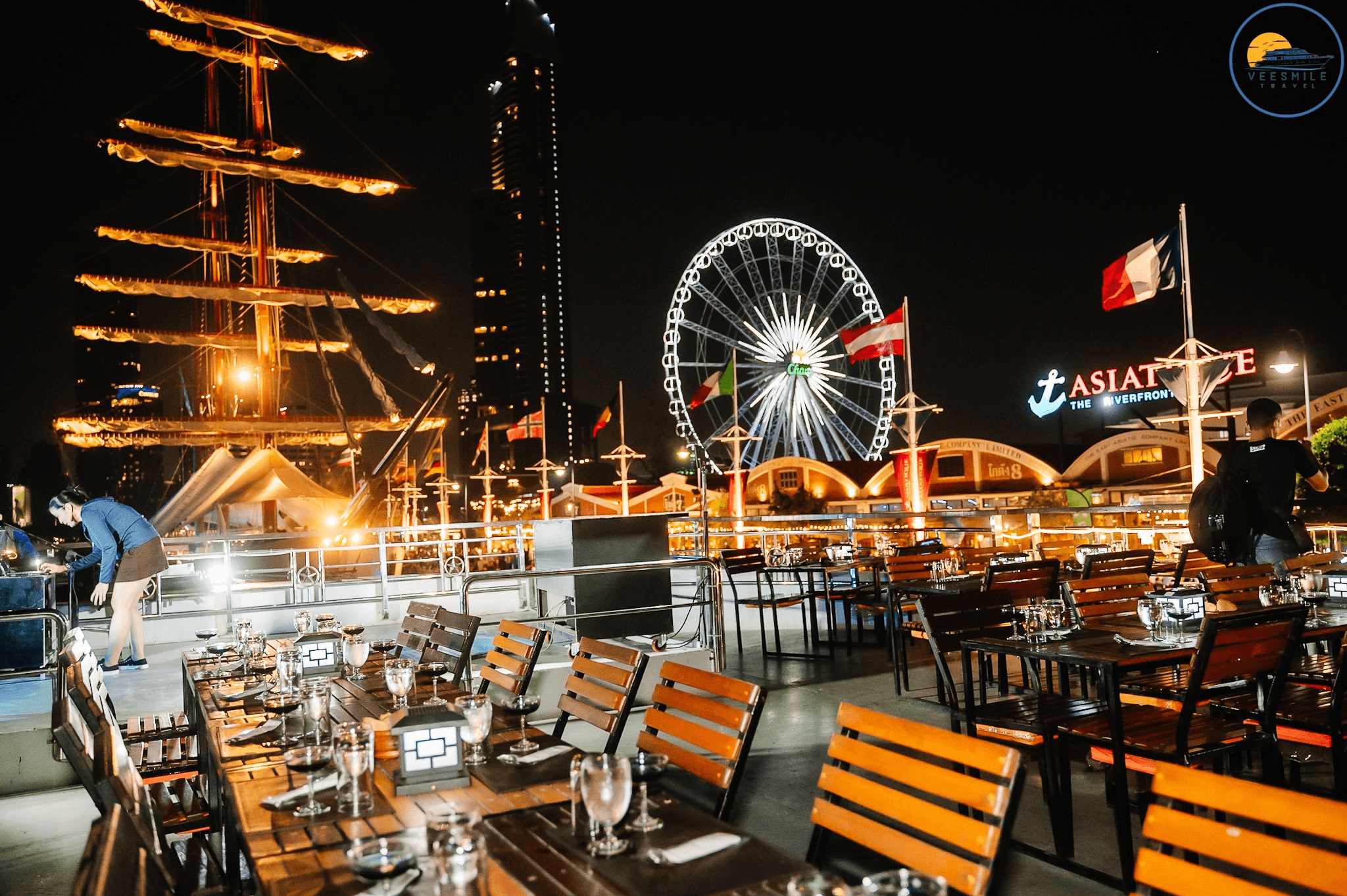 carousel-image-12
